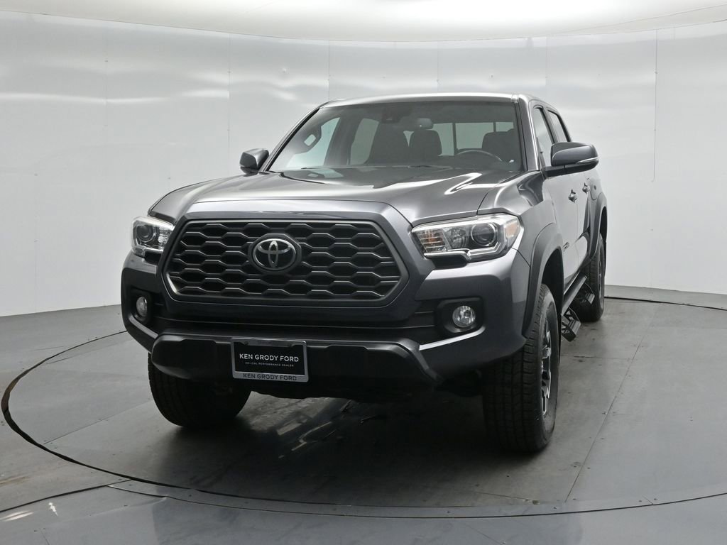Used 2020 Toyota Tacoma TRD Off-Road w/ Technology Package image 53