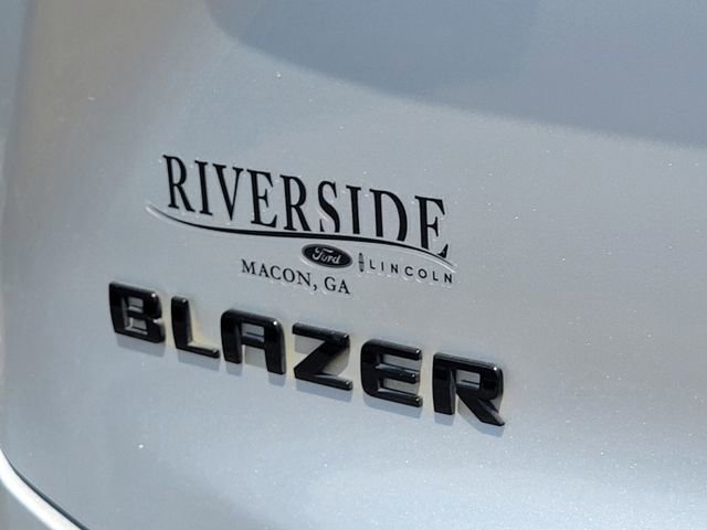 Used 2022 Chevrolet Blazer RS w/ Enhanced Convenience Package image 10