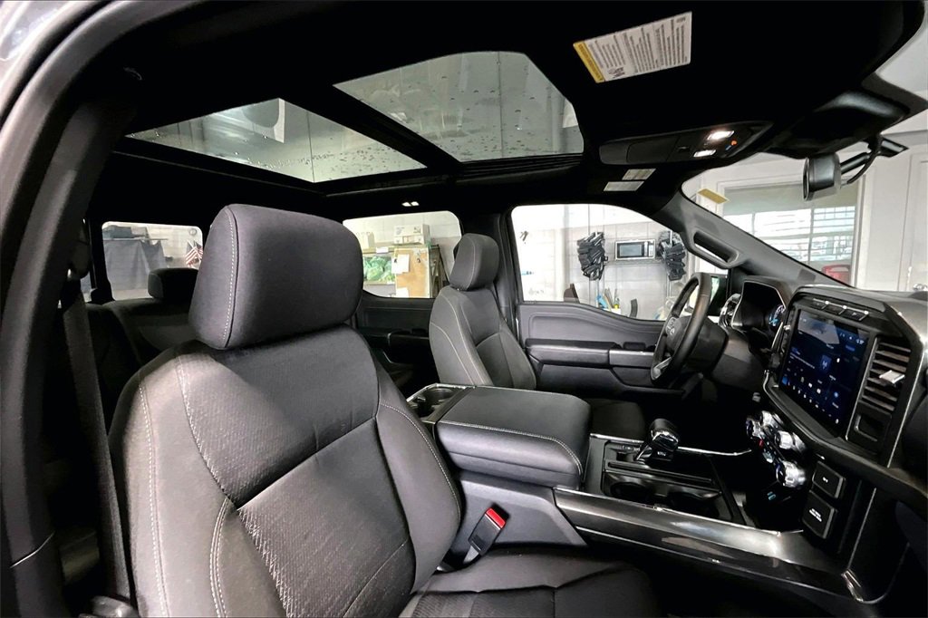 Certified 2023 Ford F150 XLT w/ Equipment Group 302A High image 21