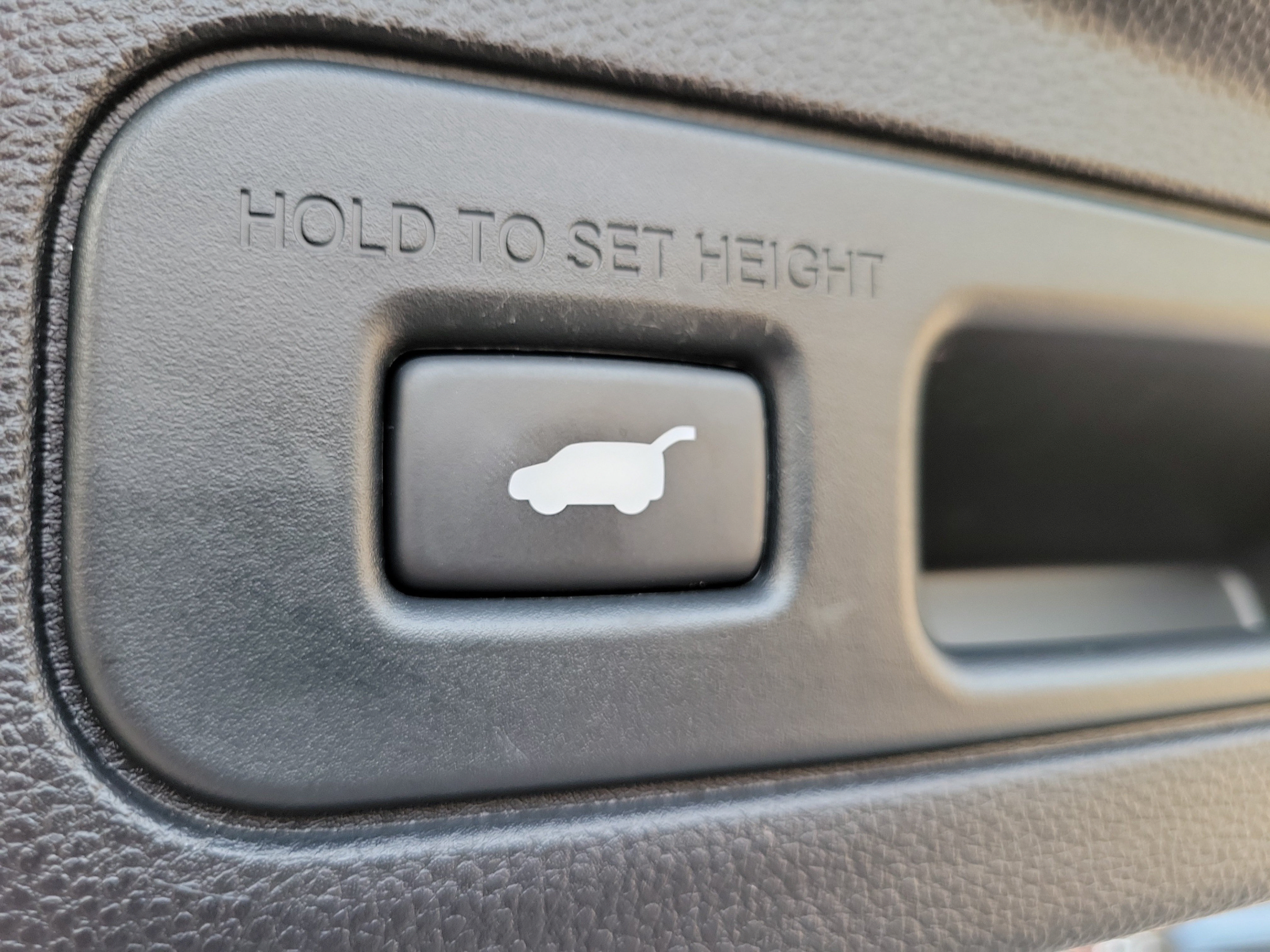 Used 2023 Acura MDX SH-AWD image 8