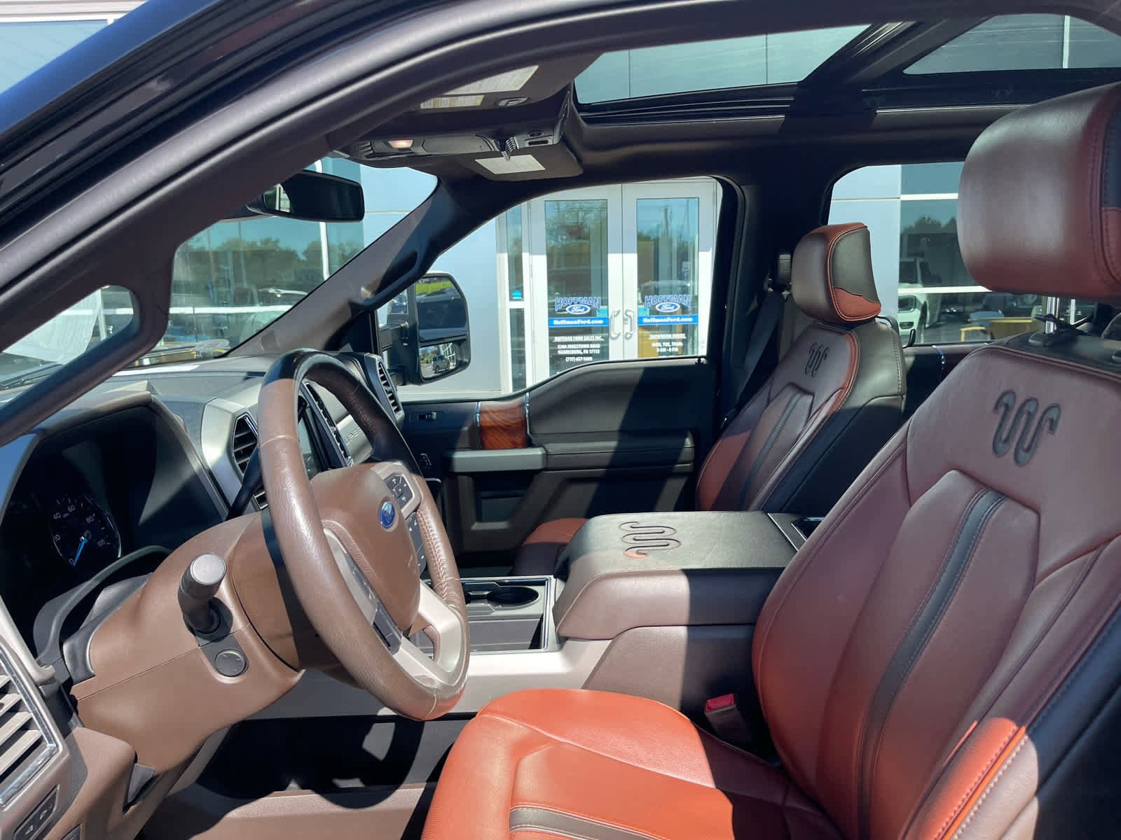 Certified 2018 Ford F250 King Ranch w/ King Ranch Ultimate Package AWD/4WD image 11