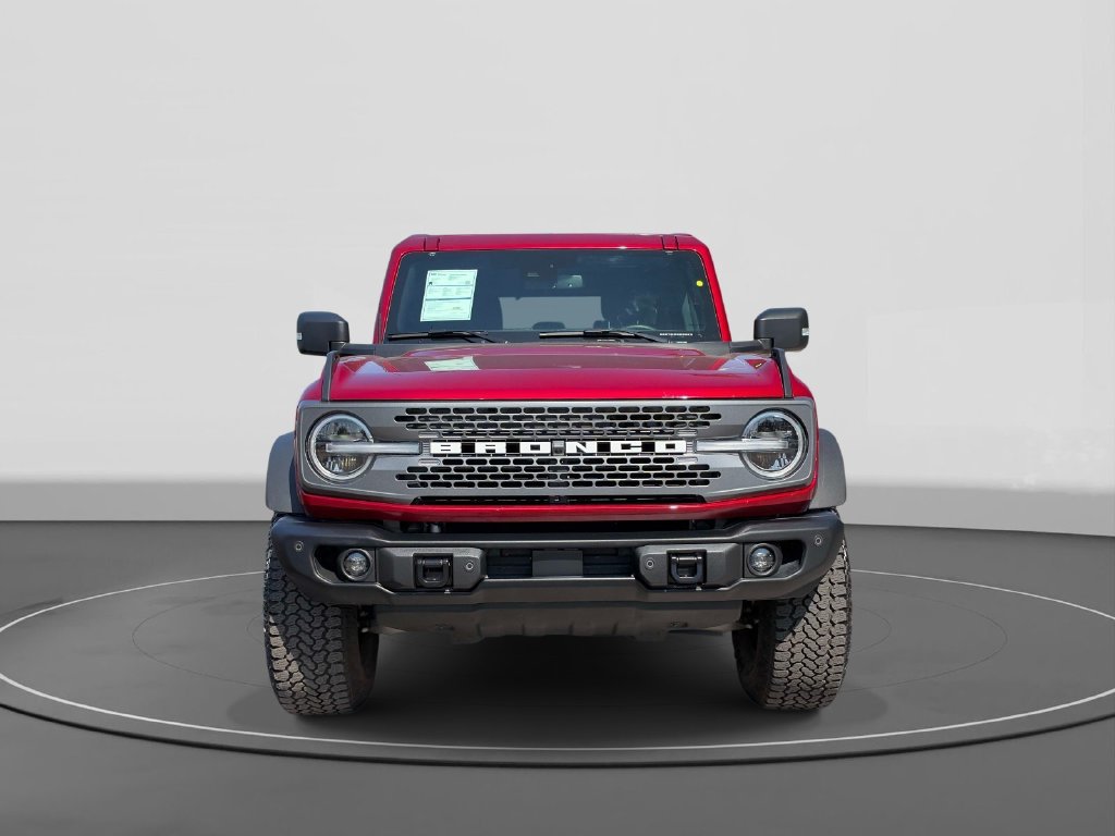 Certified 2025 Ford Bronco Badlands AWD/4WD image 3