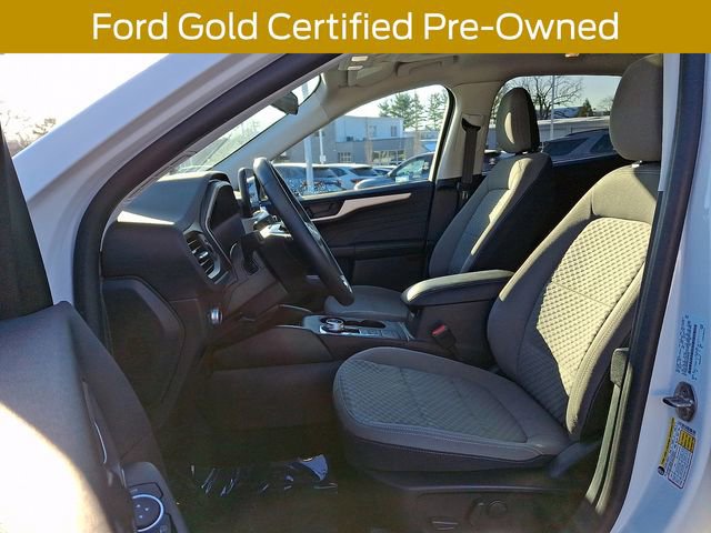 Certified 2022 Ford Escape SE w/ SE Sport Appearance Package image 16