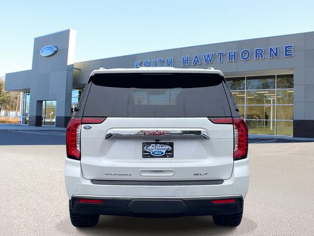 Used 2023 GMC Yukon SLT w/ SLT Premium Package AWD/4WD image 5
