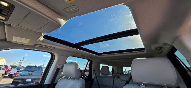 Certified 2025 Ford Expedition Max Active AWD/4WD image 14