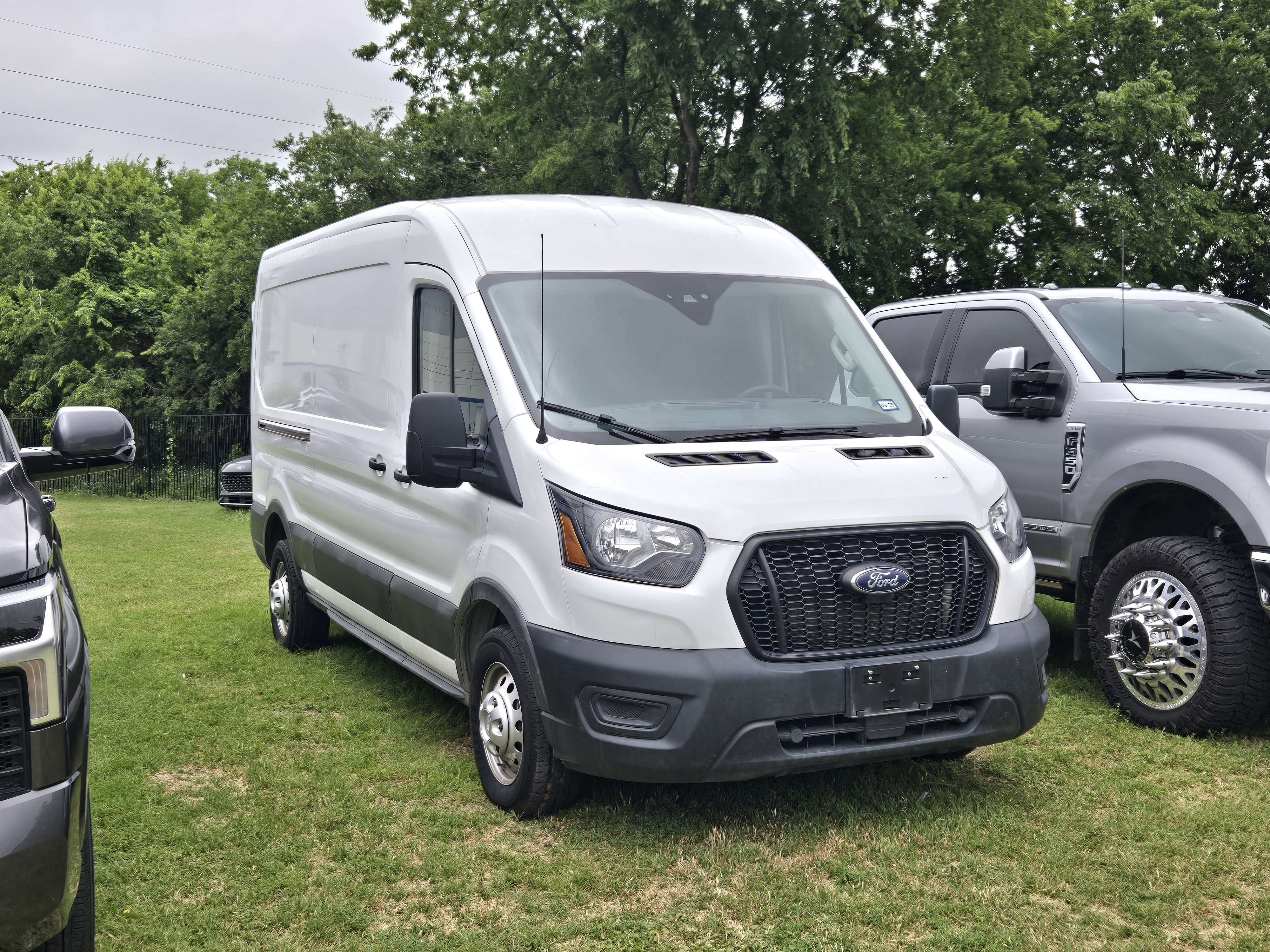Certified 2023 Ford Transit 250 Medium Roof AWD w/ Load Area Protection Package image 1