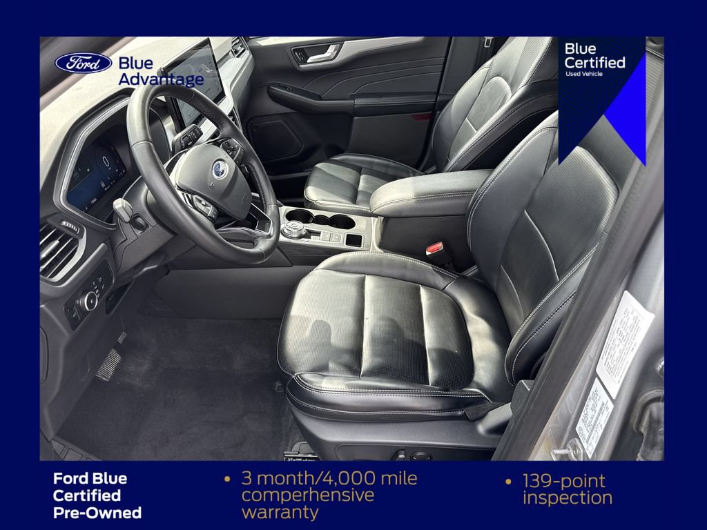 Certified 2024 Ford Escape Platinum AWD/4WD image 10