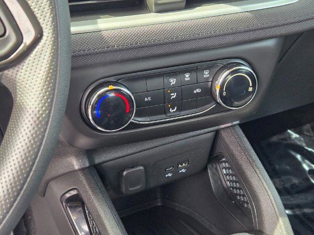 Used 2024 Chevrolet TrailBlazer LS w/ LS Confidence Package image 25