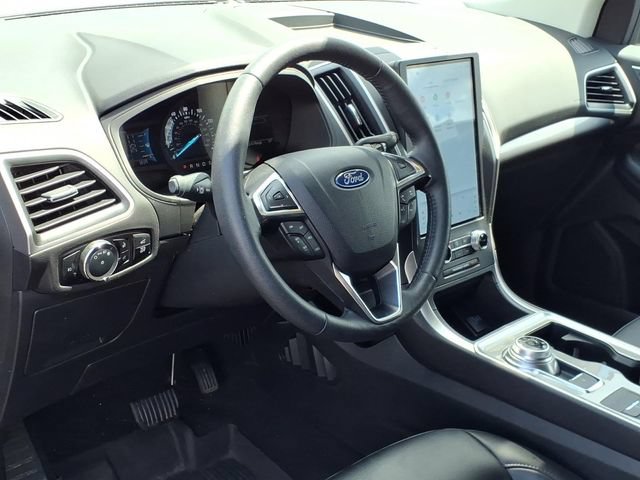 Certified 2024 Ford Edge SEL w/ Convenience Package AWD/4WD image 19