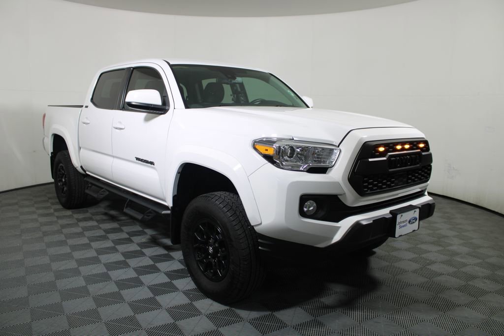 Used 2022 Toyota Tacoma SR5 image 5