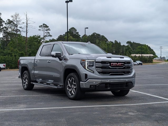 Used 2024 GMC Sierra 1500 SLT w/ SLT Premium Plus Package AWD/4WD image 7