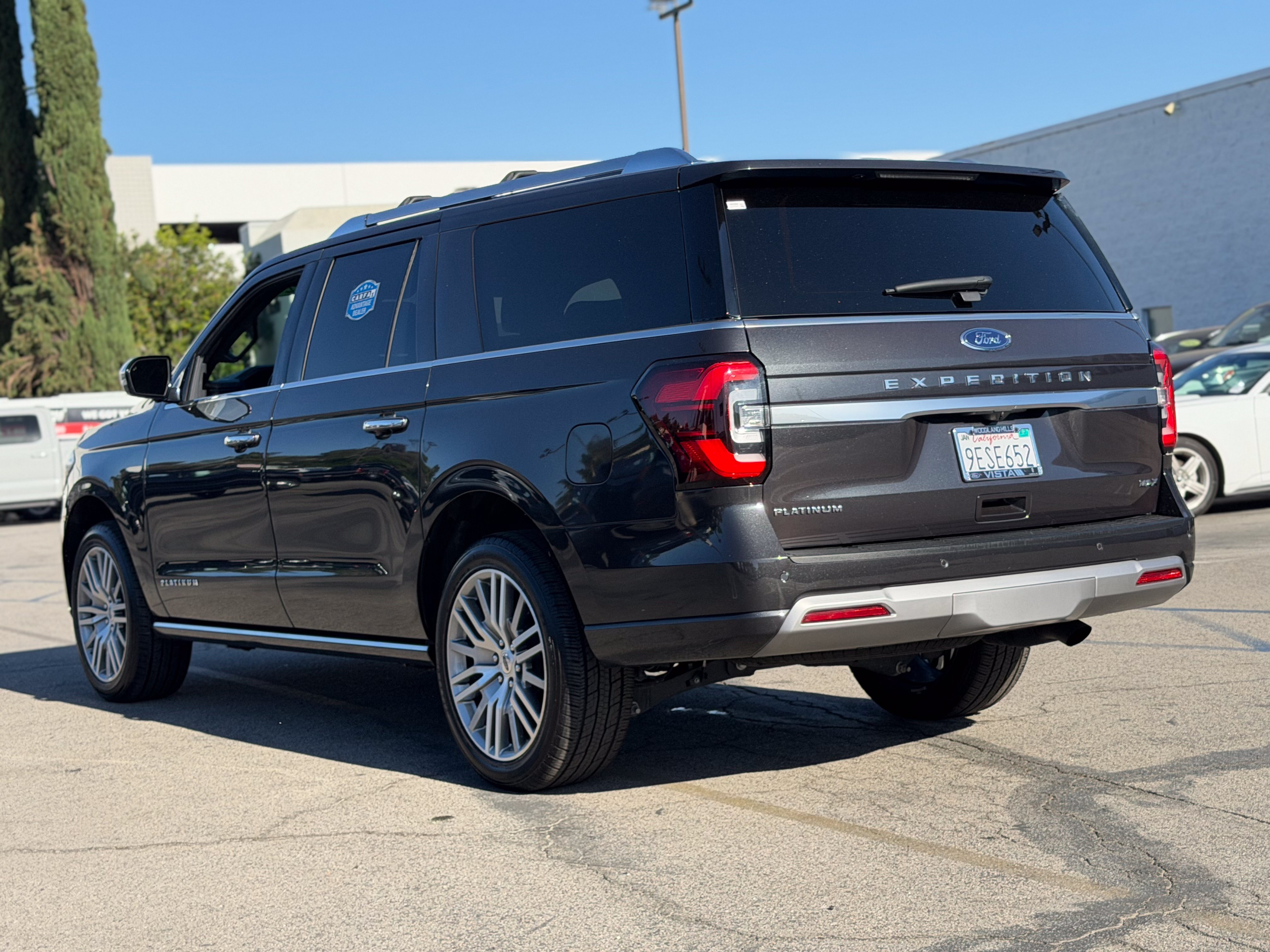 Certified 2023 Ford Expedition Max Platinum AWD/4WD image 5