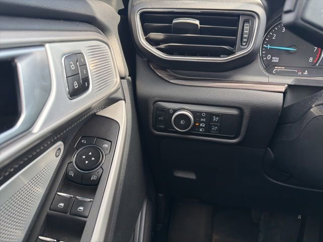 Certified 2023 Ford Explorer Limited w/ Limited Technology Package image 23