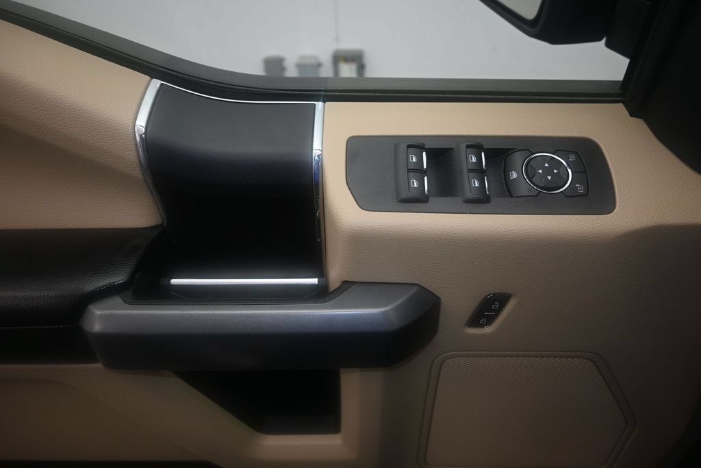 Certified 2018 Ford F150 XLT RWD image 22