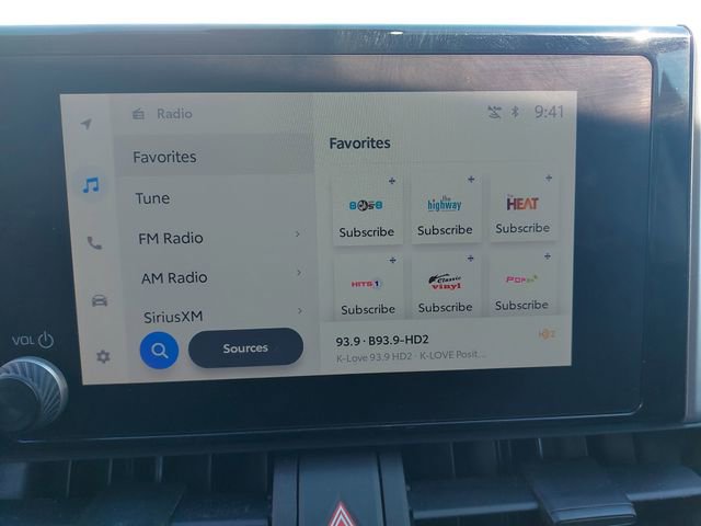 Used 2023 Toyota RAV4 LE FWD image 20