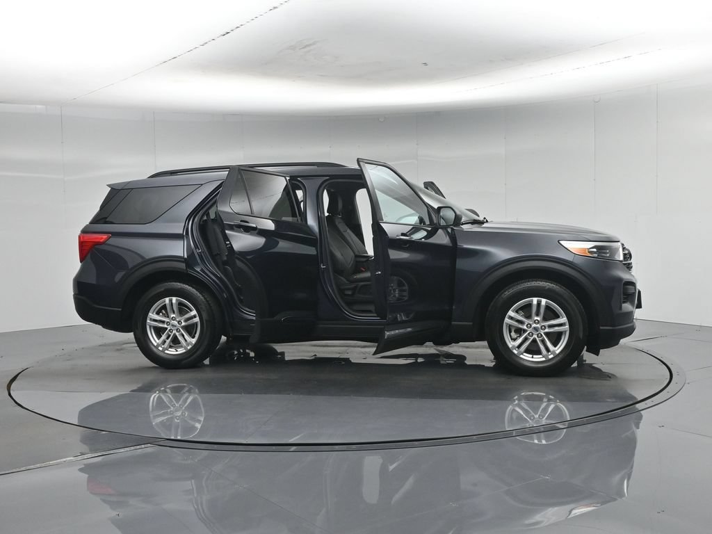 Certified 2023 Ford Explorer XLT RWD image 36