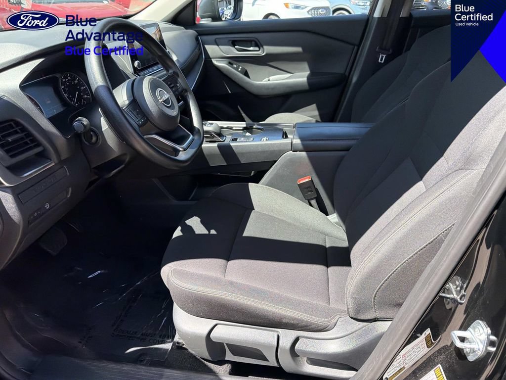 Used 2024 Nissan Rogue S FWD image 16