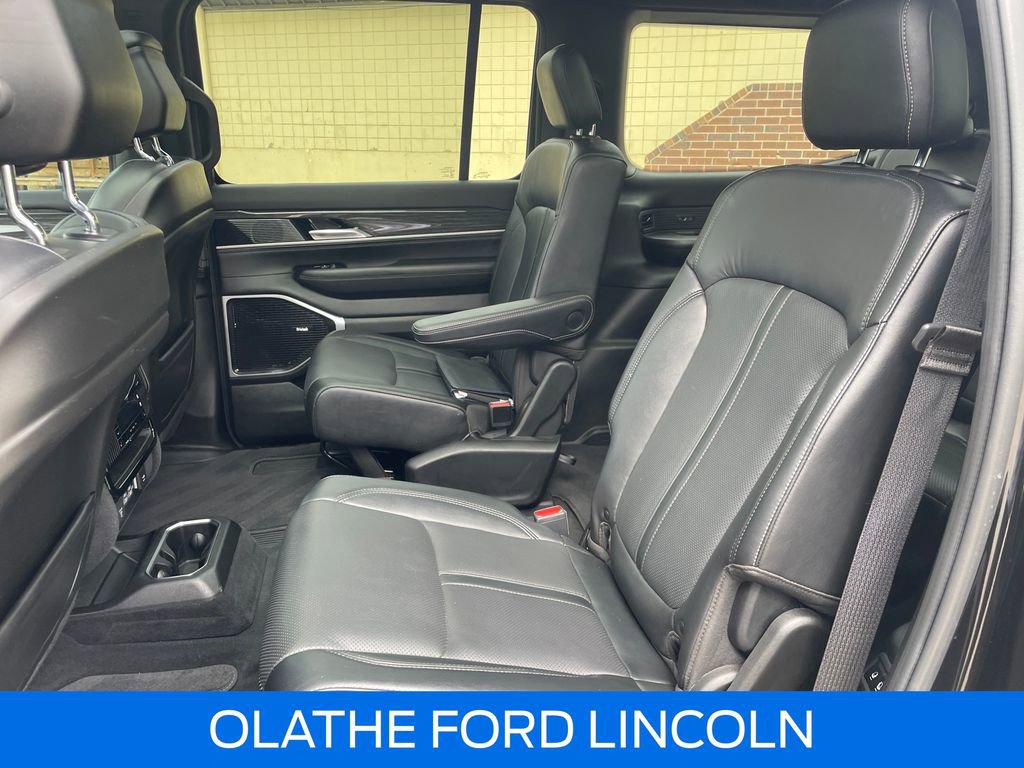 Used 2022 Jeep Wagoneer Series III w/ Premium Group I image 29