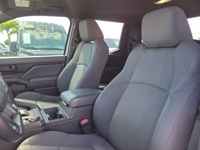 Used 2024 Toyota Tacoma SR AWD/4WD image 20