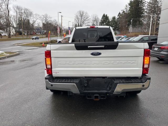 Certified 2022 Ford F350 Lariat w/ Chrome Package image 8