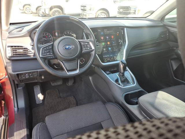 Used 2025 Subaru Outback Premium AWD/4WD image 13