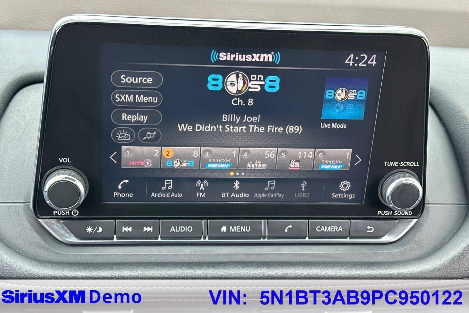 Used 2023 Nissan Rogue S AWD/4WD image 28