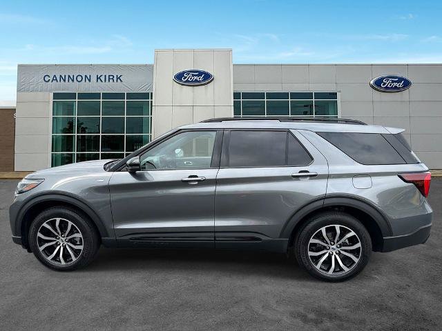 Certified 2026 Ford Explorer ST-Line AWD/4WD image 4