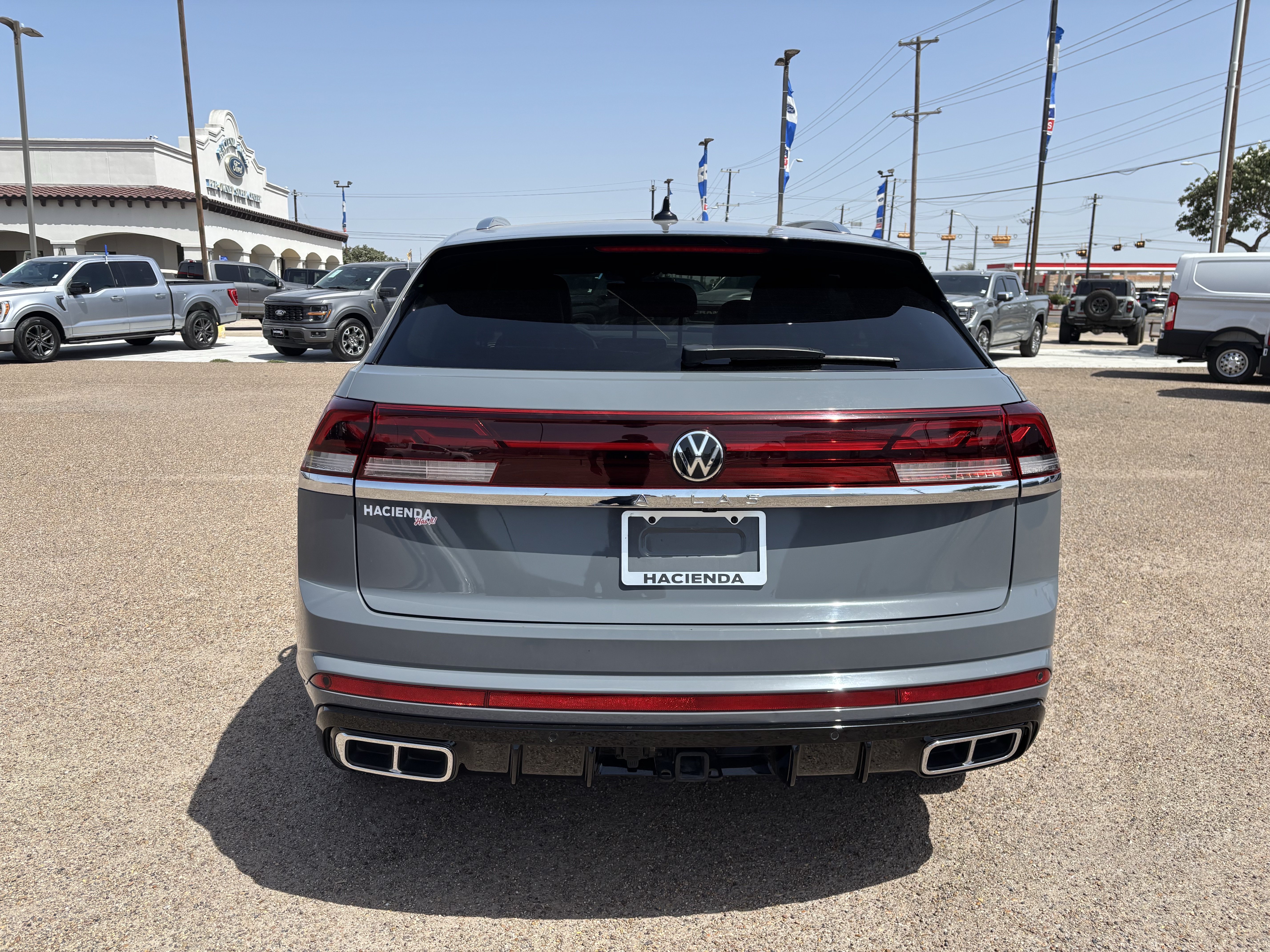 Used 2024 Volkswagen Atlas Cross Sport SEL Premium R-Line AWD/4WD image 3