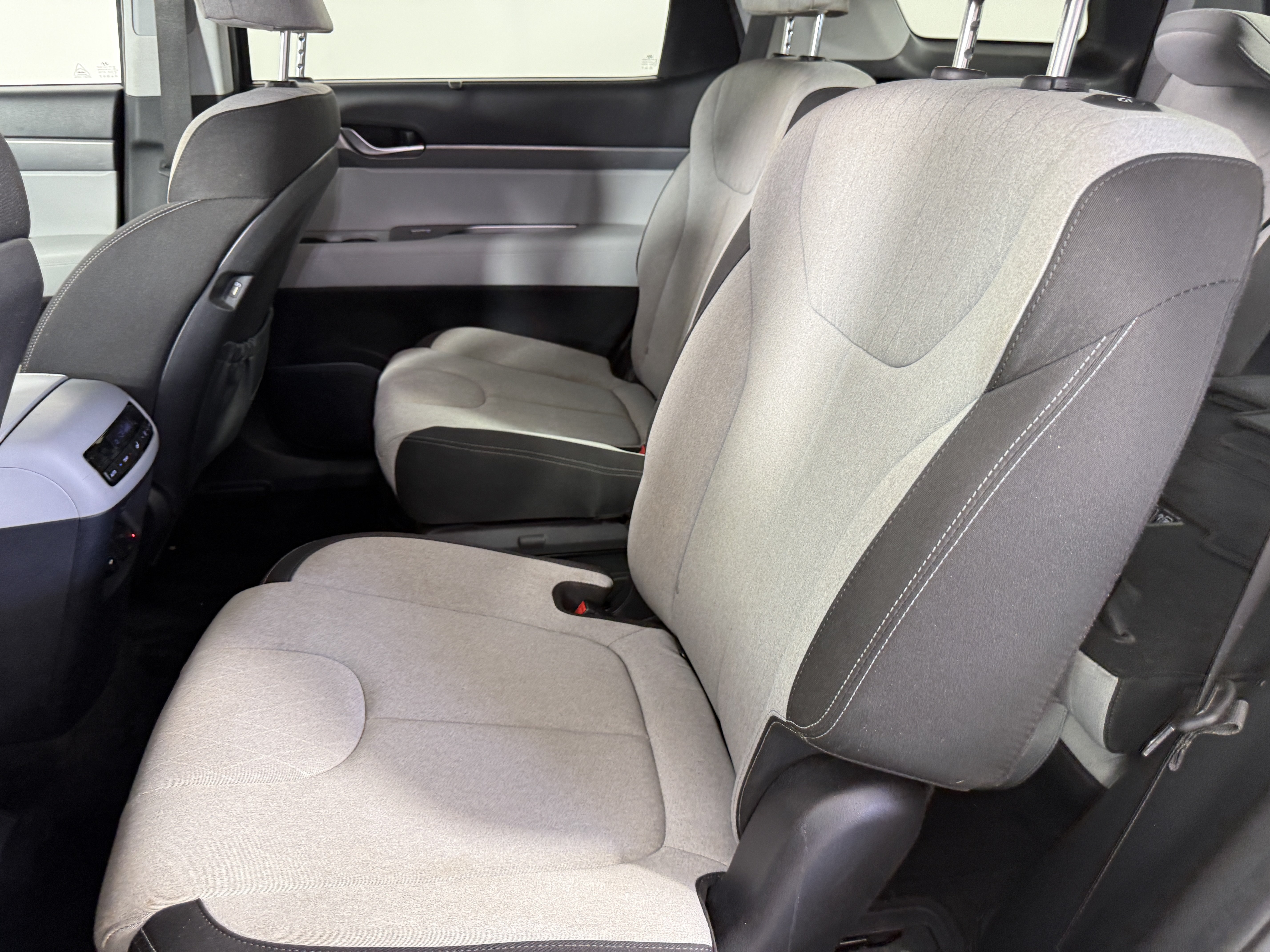 Used 2020 Hyundai Palisade SEL w/ Convenience Package FWD image 15