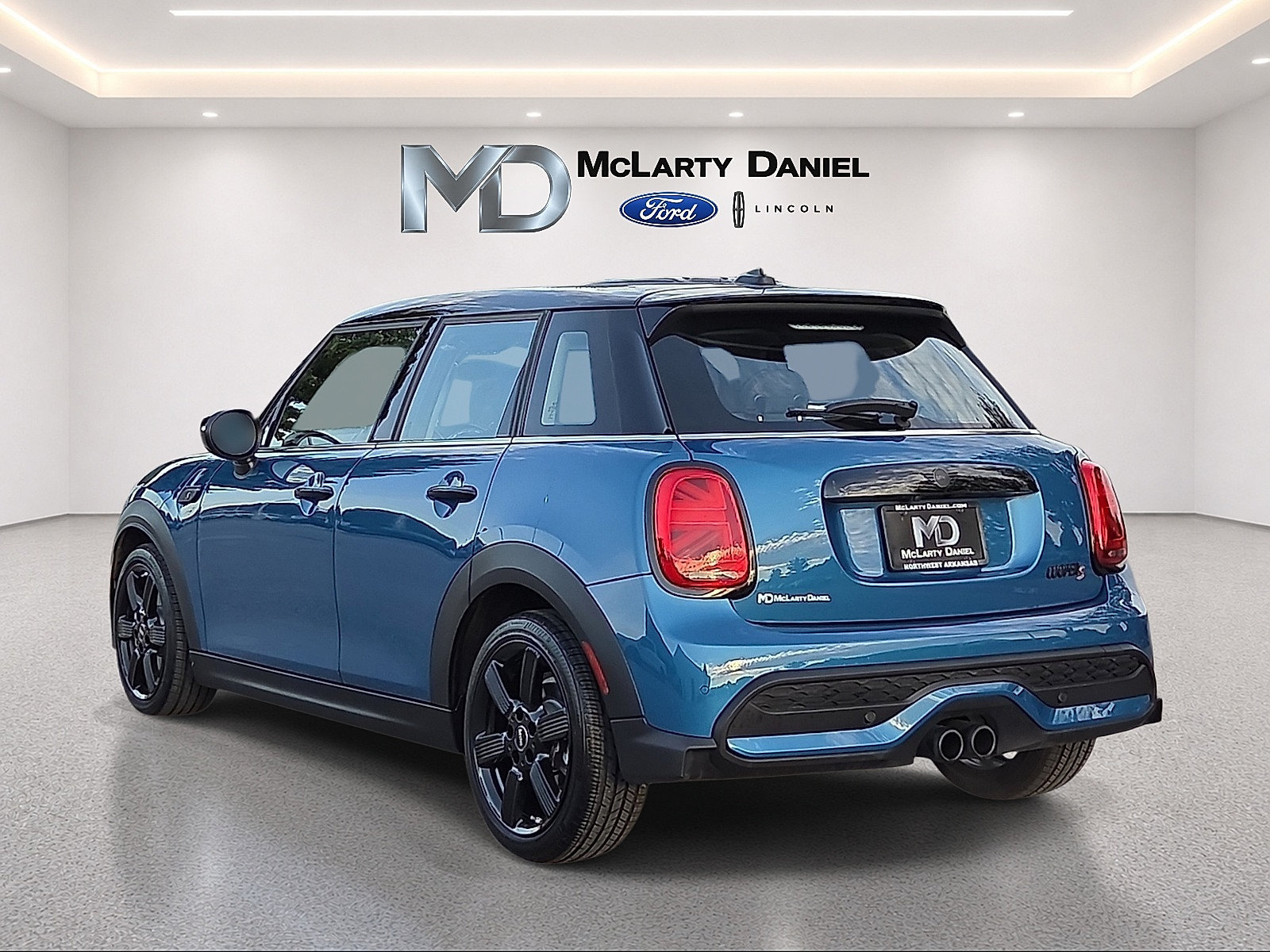Used 2023 MINI Cooper S FWD image 4