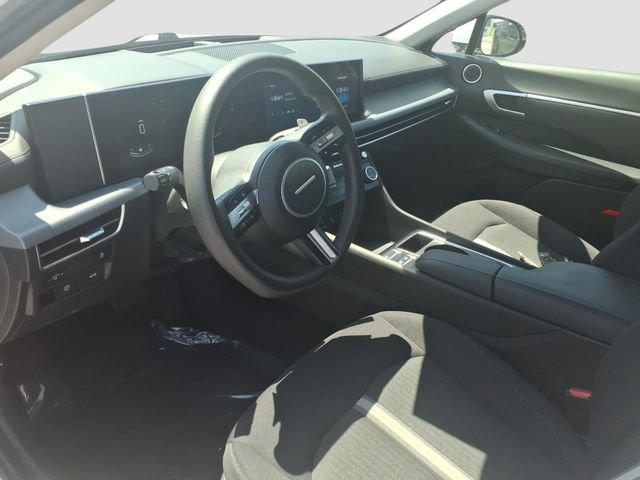 Used 2025 Hyundai Sonata SEL FWD image 14