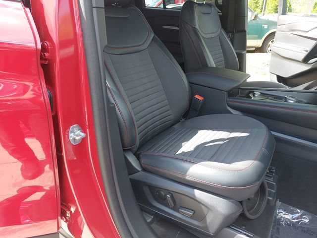 Certified 2025 Ford Explorer ST-Line AWD/4WD image 10