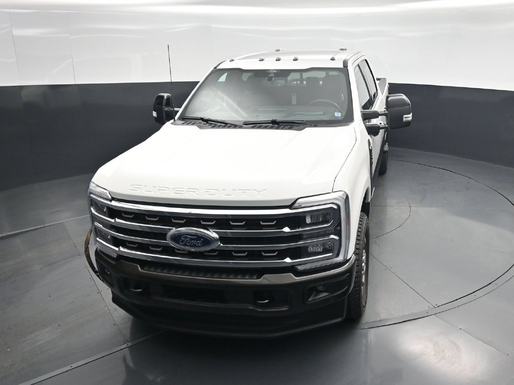 Certified 2025 Ford F250 King Ranch AWD/4WD image 37