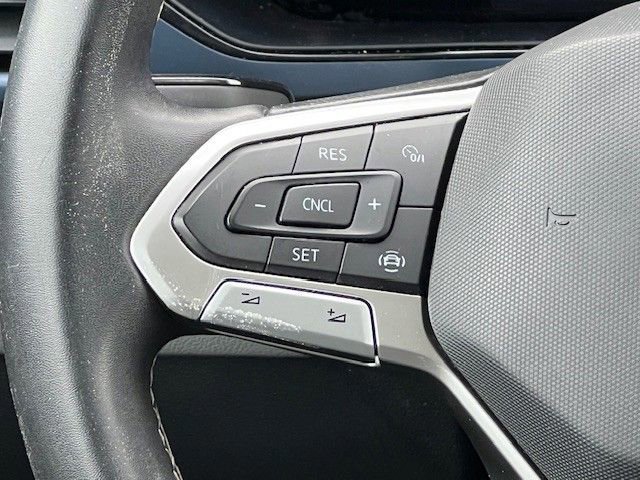 Used 2022 Volkswagen Taos SE image 28