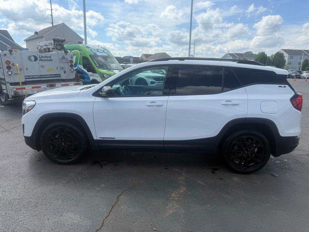 Used 2021 GMC Terrain SLE w/ Driver Convenience Package FWD image 6