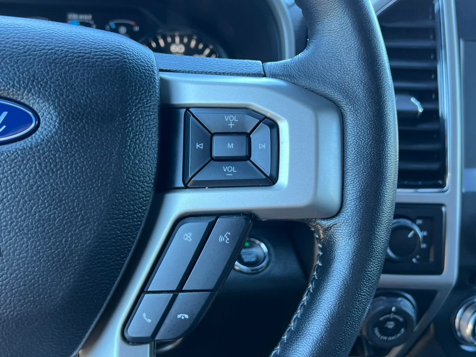 Certified 2018 Ford F150 Lariat w/ Equipment Group 502A Luxury AWD/4WD image 21