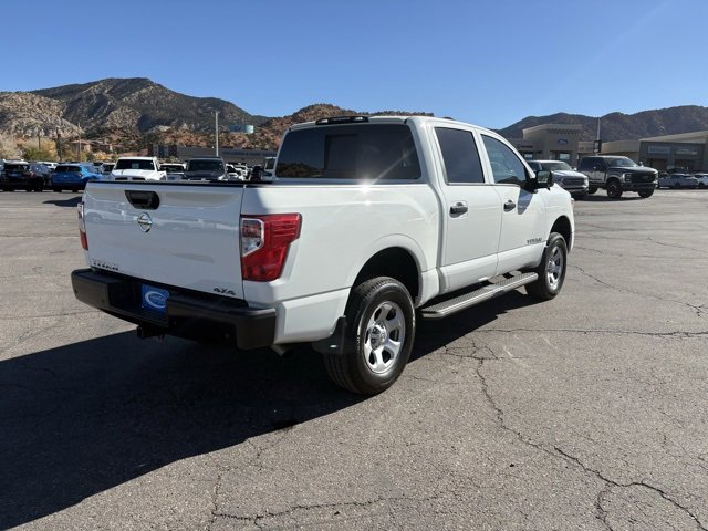 Used 2020 Nissan Titan S w/ S Utility Package image 3