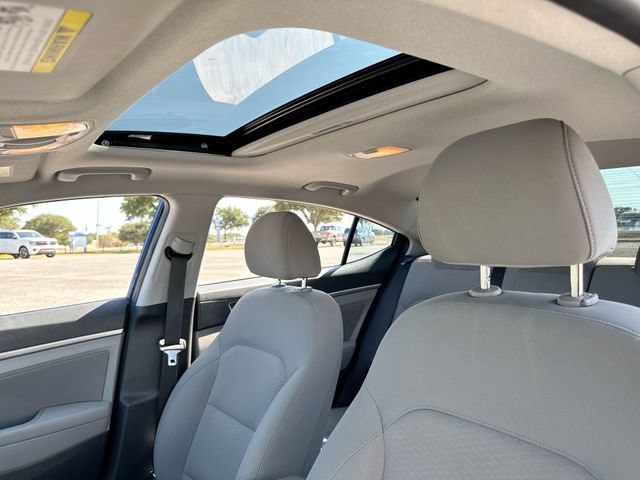 Used 2020 Hyundai Elantra Value Edition w/ Winter Weather Package FWD image 21
