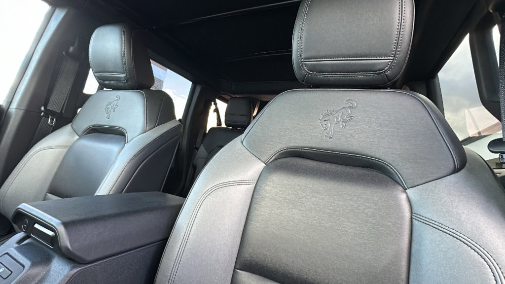 Certified 2023 Ford Bronco Black Diamond w/ Sasquatch Package image 11