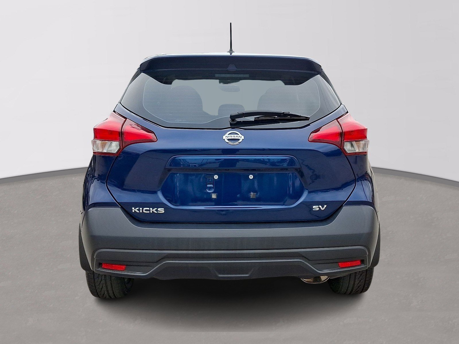 Used 2019 Nissan Kicks SV FWD image 5