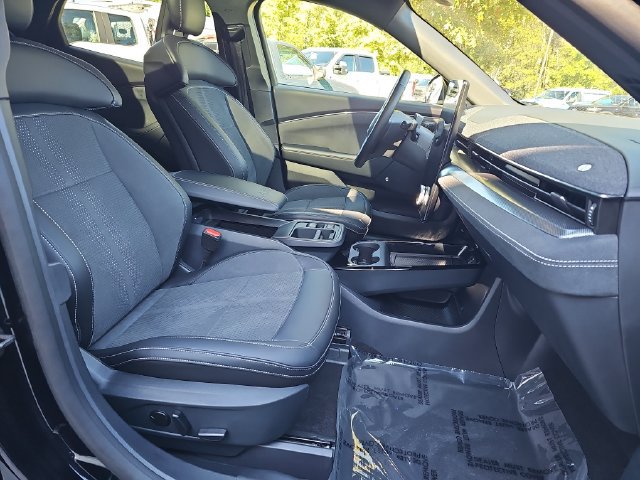Certified 2025 Ford Mustang Mach-E GT AWD/4WD image 10