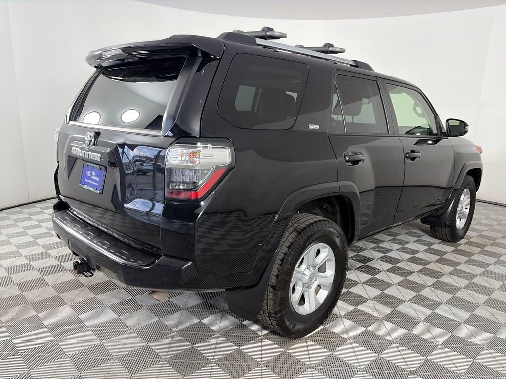 Used 2024 Toyota 4Runner SR5 Premium w/ Moonroof Package RWD image 7