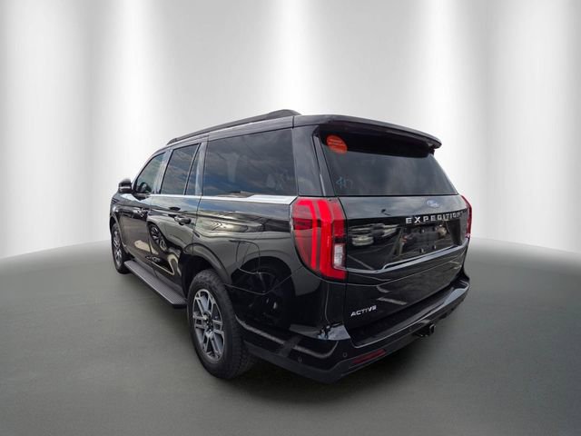 Certified 2025 Ford Expedition Active AWD/4WD image 6