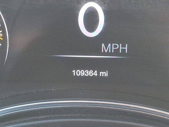 Used 2019 Jeep Grand Cherokee Laredo AWD/4WD image 13