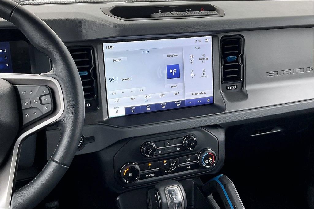 Certified 2024 Ford Bronco Black Diamond image 5