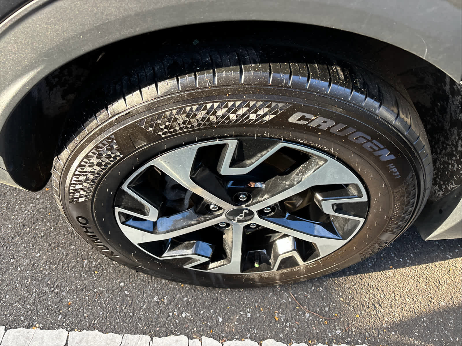 Used 2023 Kia Sportage EX image 29