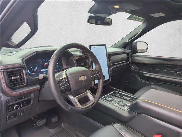 Certified 2024 Ford Expedition Platinum image 11