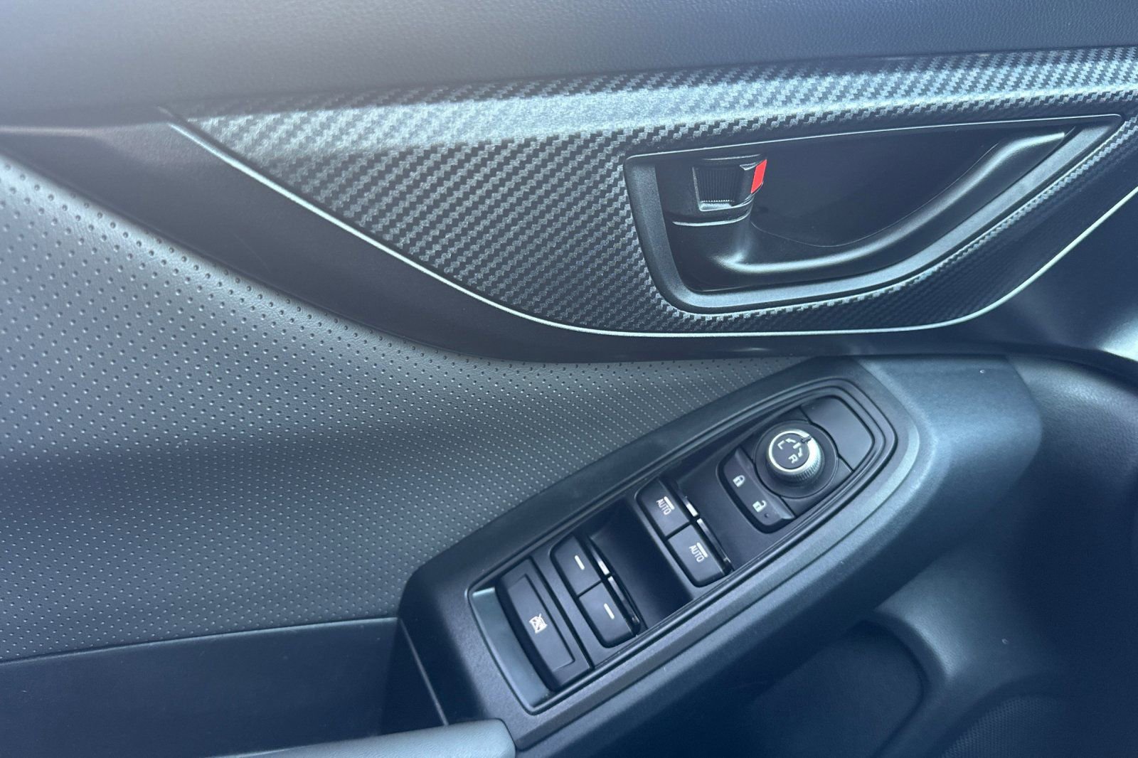 Used 2022 Subaru Crosstrek 2.5i Sport w/ Moonroof Package image 11