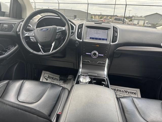 Certified 2020 Ford Edge Titanium image 9