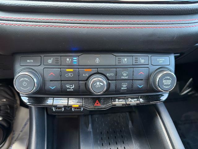 Used 2025 Dodge Durango R/T AWD/4WD image 25